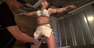 お姉さん　拘束