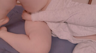 むちむち太もも　お姉さん　オナニー　素人